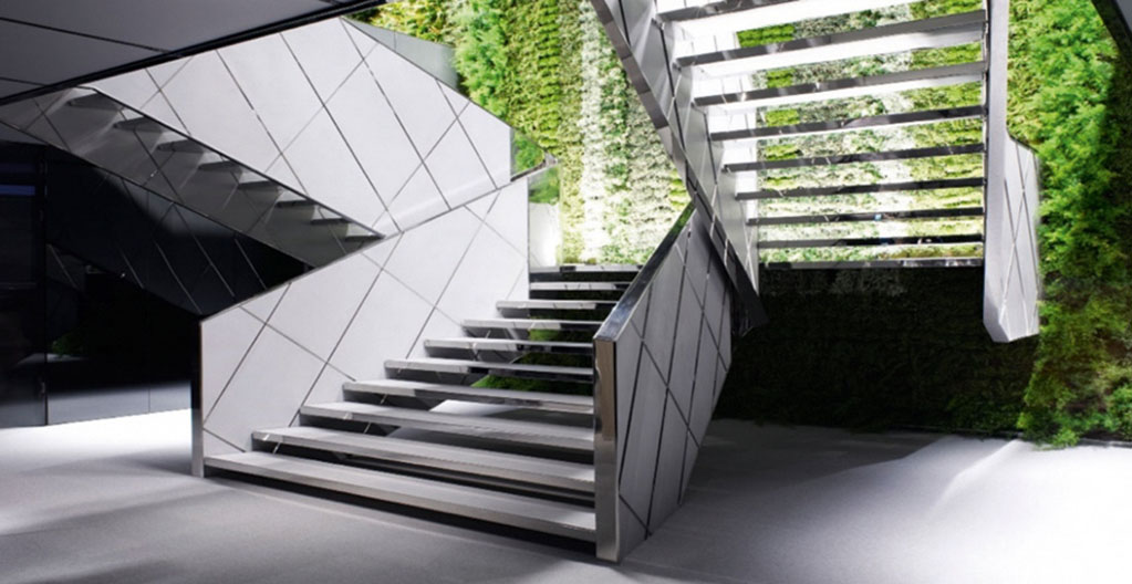 Fabrication d’un escalier monumental pour Dior horlogerie