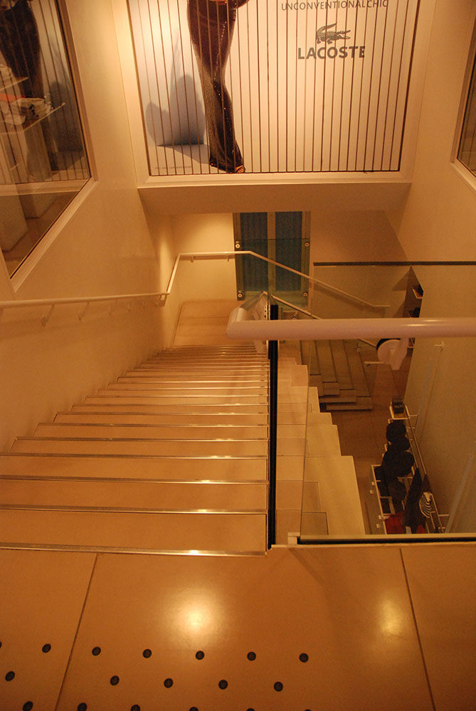 Taporo Escalier en béton Ductal