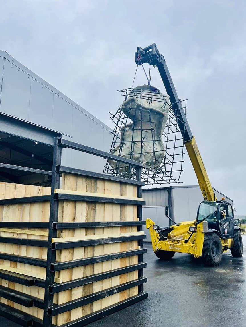 Taporo, transport sculpture fontaine monumentale pour Didier Marcel.